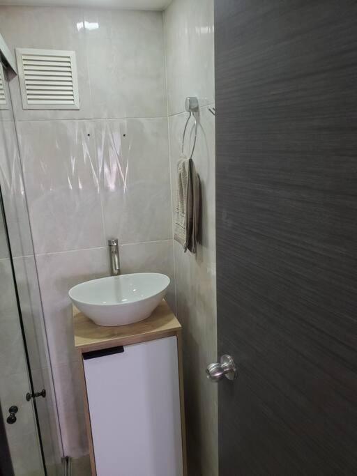 Apartment Mde Escape